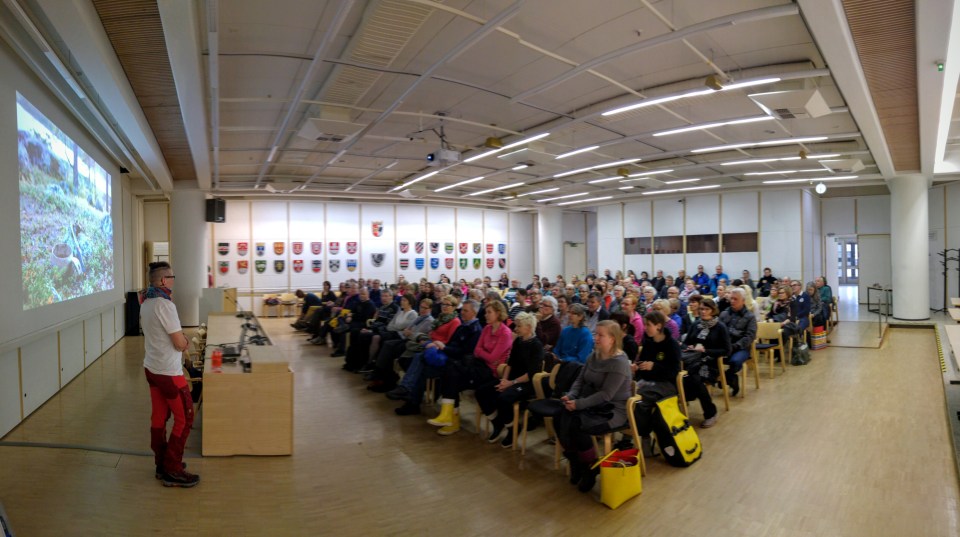 20160418_180327_Pano